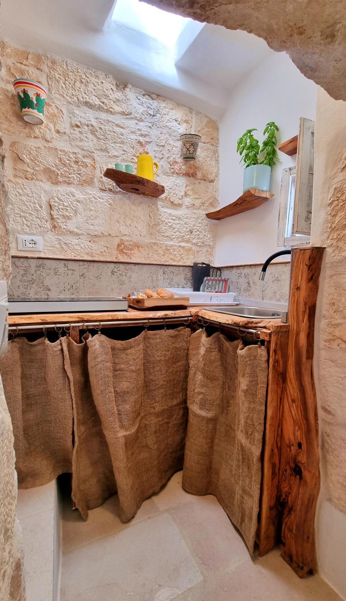 Petra Bianca Luxury Suite Ceglie Messapica Εξωτερικό φωτογραφία